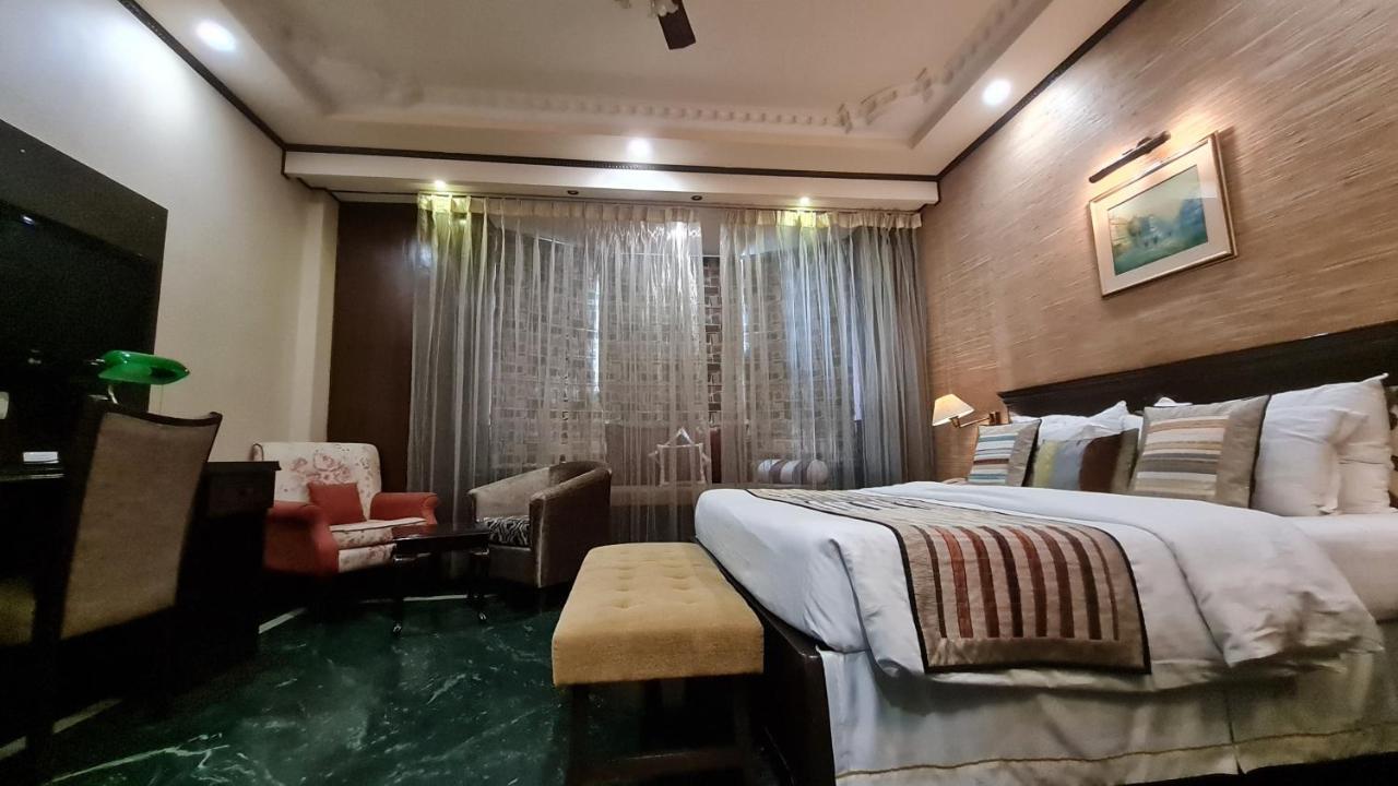 Hotel Diplomat Residency Нью-Делі Екстер'єр фото