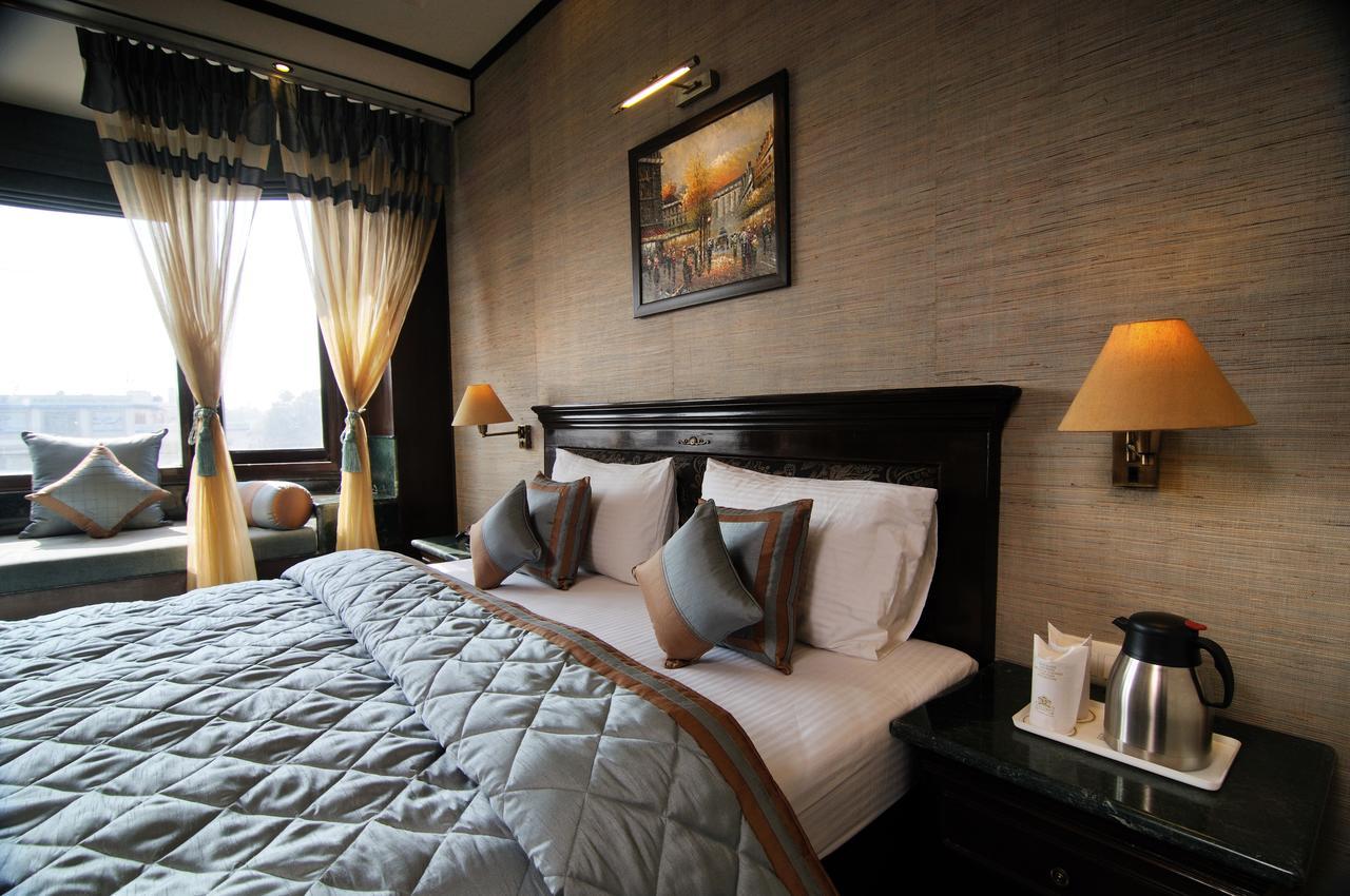 Hotel Diplomat Residency Нью-Делі Екстер'єр фото